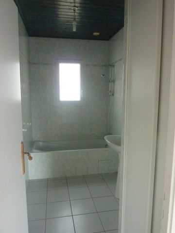 Challans - Vendée - Photo 2