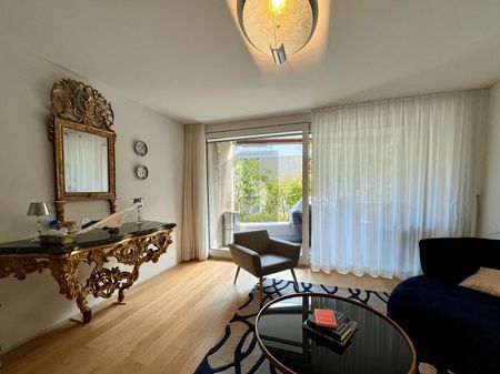 GENEROUS, CENTRAL AND CLOSE TO NATURE - Photo 2