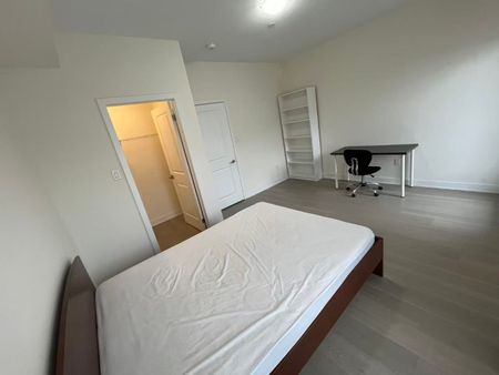 For Lease - 99 Frederick Tisdale Drive, Toronto, Ontario - Photo 2