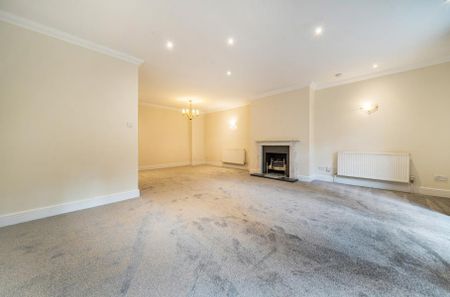 3 bedroom apartment to rent - Photo 3