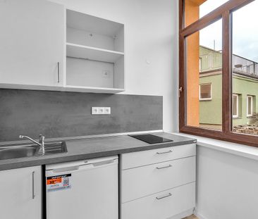 Pronájem bytu 1+kk 33 m² - Fotografie 1
