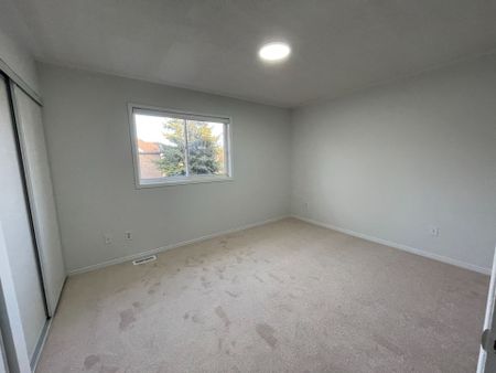 For Lease - 2900 Rio Court Unit# 3, Mississauga, Ontario - Photo 3