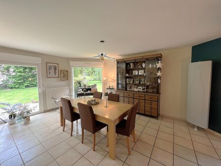 Location Maison 6 pièces 151m² ORCINES 63870 - Photo 2