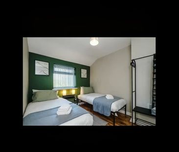 3 Bed Semi-Detached House, Gorse Crescent, M32 - Photo 6