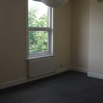 1 bedroom property to rent in London - Photo 1