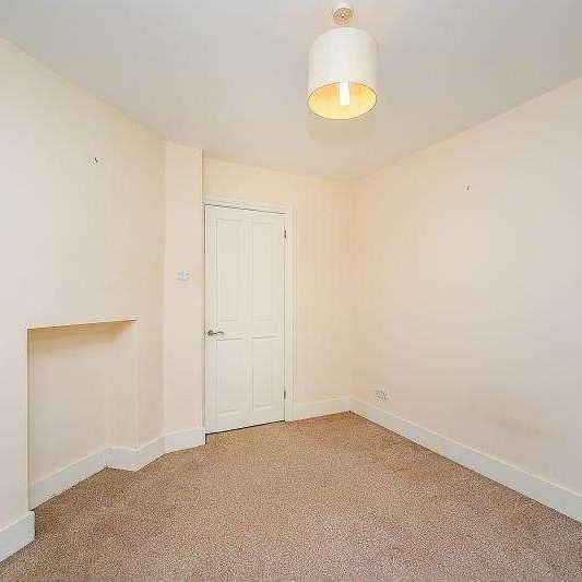 Hanover Crescent, Brighton, BN2 - Photo 1