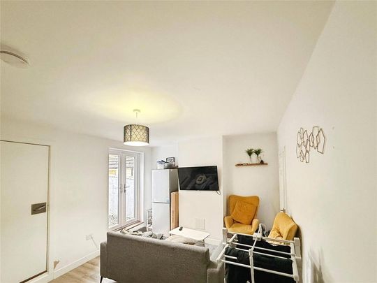 4 bedroom house share to rent - Photo 1