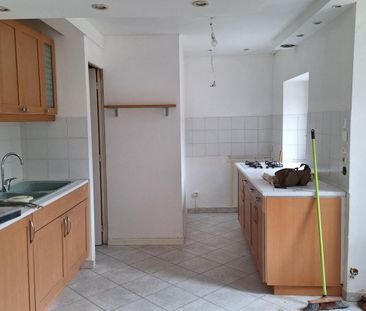 Location Appartement 5 pièces 108m² PLAISIR 78370 - Photo 3