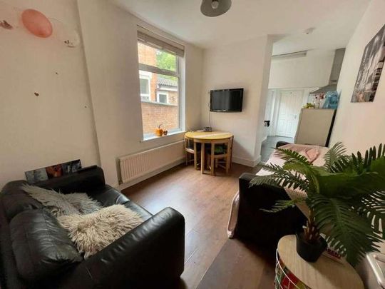 Winchester Avenue, Leicester, LE3 - Photo 1