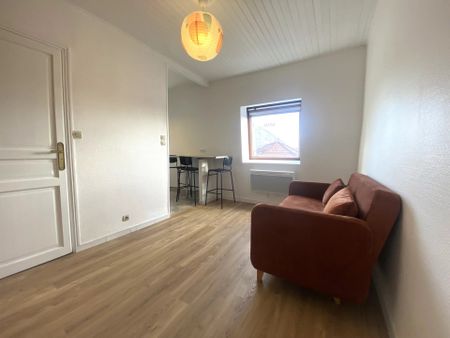 Location Appartement 2 pièces 26m² BOULOGNE BILLANCOURT 92100 - Photo 2