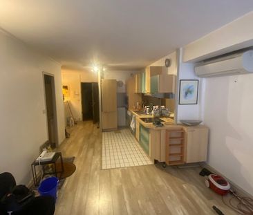 Location Appartement 2 pièces 58m² BORDEAUX 33000 - Photo 6