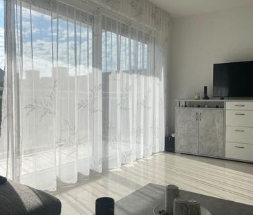 Lichtdurchflutetes Wohnglück: 2-Zimmer-Juwel in Top-Zustand - Photo 2