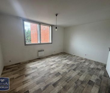 Location Appartement 2 pièces 46m² LILLE 59000 - Photo 2