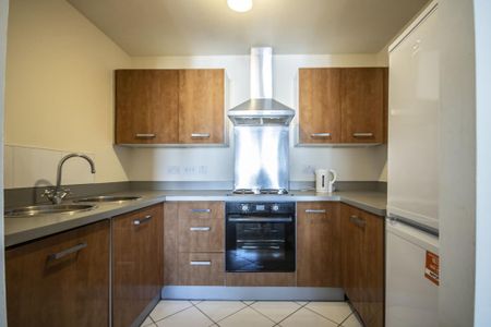 2 bedroom apartment to rent - Photo 2