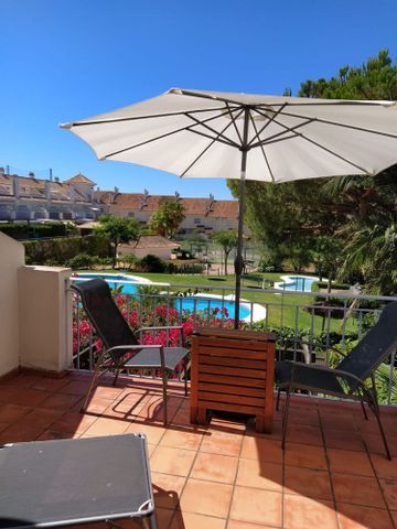 Alquiler de chalet adosado en Avenida Cristóbal Colón, 44 - Photo 5