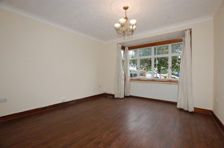 4 bedroom semi-detached house to rent - Photo 2