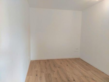 Appartement T3 à louer La Roche Sur Yon - 57 m² - Photo 2