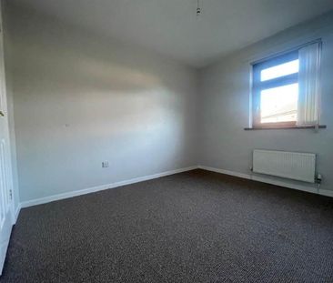 4 Mountpottinger Road, Belfast, BT5 4LG - Photo 3