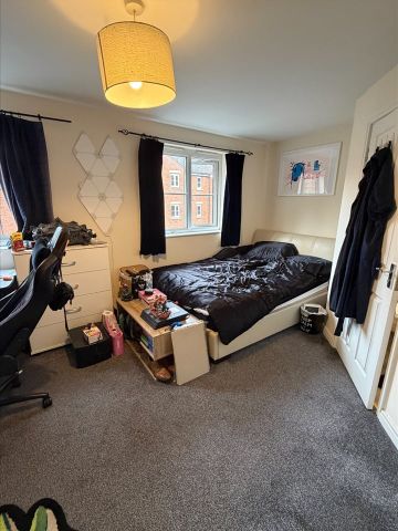 2 Bed Flat, Cardigan Lane, LS4 - Photo 5