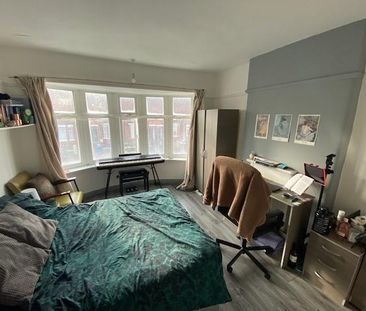 5 bedroom private hall to rent - Photo 5