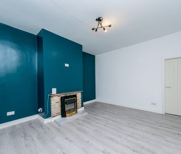 PROVIDENCE PLACE MORLEY LEEDS LS27 0LW - Photo 2