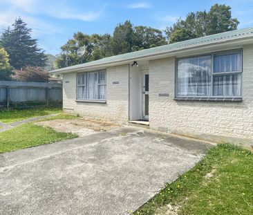 Stokes Valley 2 Bedroom Unit - Photo 5