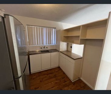 6/118 Ninth Ave, Maylands, WA 6051 - Photo 2