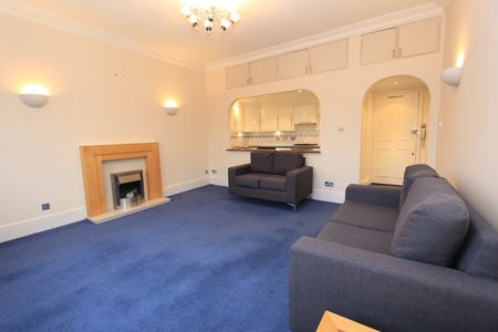 2 Bed Flat, Belsize Park Gardens, NW3 - Photo 2