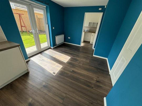 4 bedroom detached house to rent - Photo 1