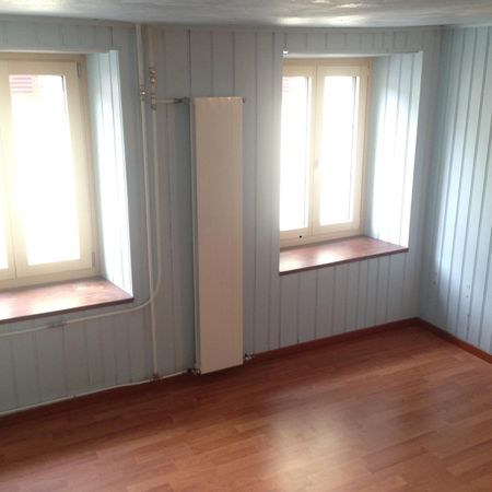 einfache 3-Zimmer-Maisonette-Wohnung in Haushälfte im Altdorf Felsberg - Photo 4