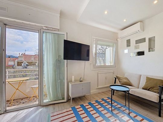 Location Appartement 1 pièces 25 m2 à Cannes - Photo 1