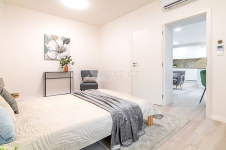 Pronájem bytu 2+kk 93 m² - Photo 5