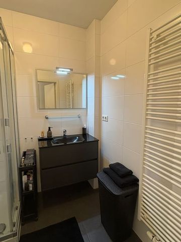 Appartement te huur - Foto 3