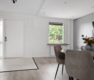 Värbyängen, Bara - Photo 1