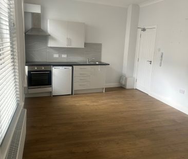 Tregonwell Road, Bournemouth, Dorset, BH2 - Photo 5