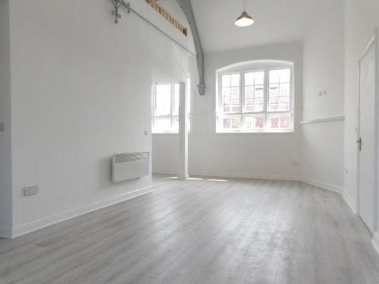 Heritage Court, Mansfield, NG20 - Photo 1