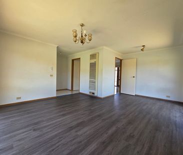 3 BEDROOM UNIT IN A QUIET LOCATION - Photo 2