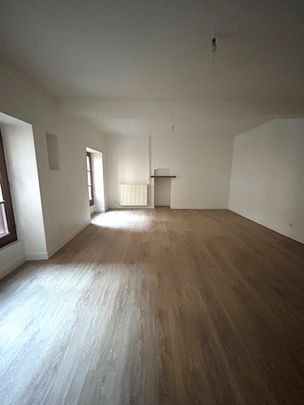 - PAU - PLACE GRAMONT - T1/2 de 38 m2 environ - - Photo 1