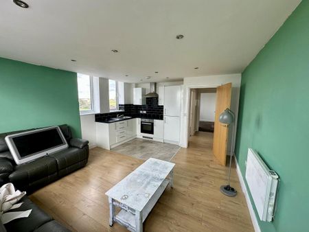 2 bedroom apartment to rent - Photo 2