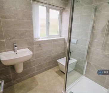 1 bedroom semi-detached house to rent - Photo 4