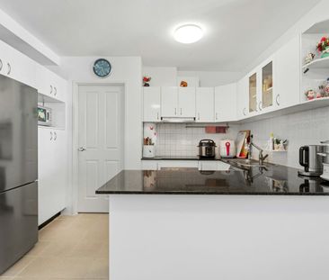 Well-Presented 2-Bedroom Apartment - Photo 5