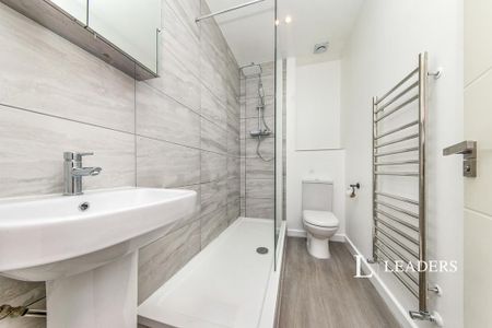 1 bedroom flat to rent - Photo 2