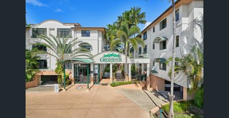 FULL FURNISHED AND A MUST SEE NOW!!!! - Photo 5