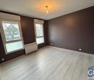 Location Appartement 3 pièces 71m² - Photo 2