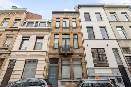 Gerenoveerde studio op derde verdieping centrum Antwerpen - Photo 4