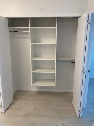 YORK HOUSE - Photo 1