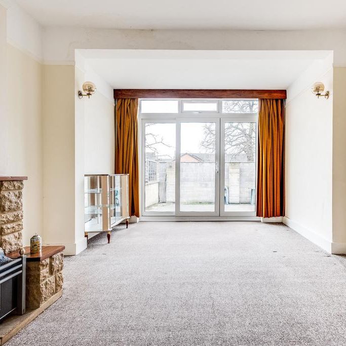 4 bedroom house to rent - Photo 1