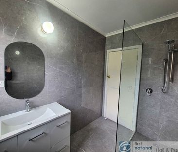 11 Michael Court, Springvale - Photo 1