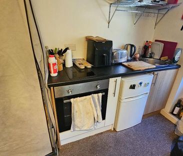 Studio to rent - Photo 4