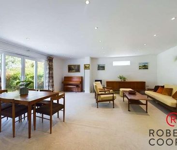 Eastfields, Eastcote, Middlesex, HA5 - Photo 6